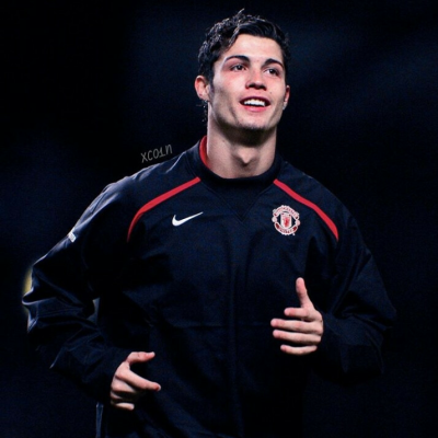 一半在场上 一半在场上